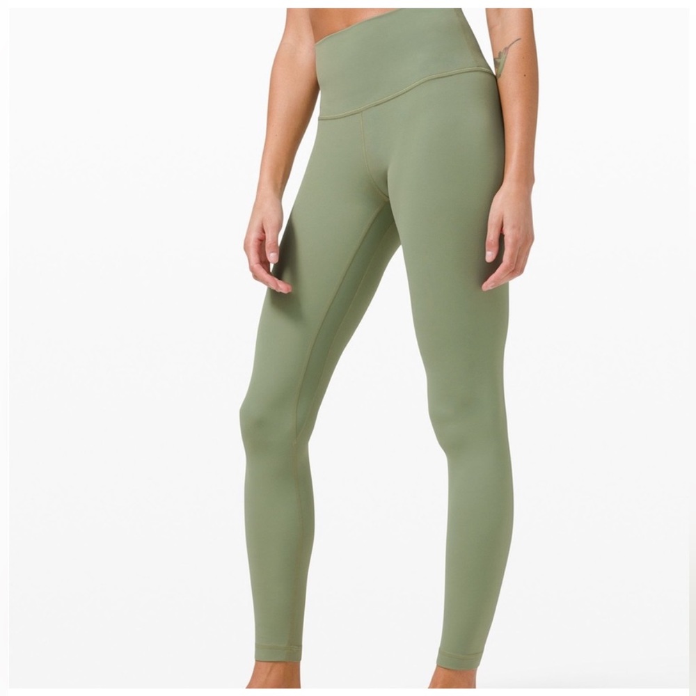 Lululemon willow/light green align leggings 28”